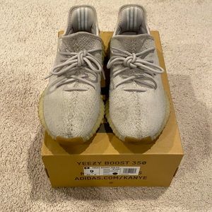 Size 9 Yeezy Boost 350 V2 "SESAME" 2018 Men's (F99710)
